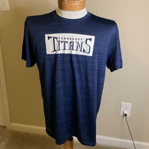Mens Nike Tennessee Titans‎ Football dri-fit performance shirt Medium - Picture 1 of 5